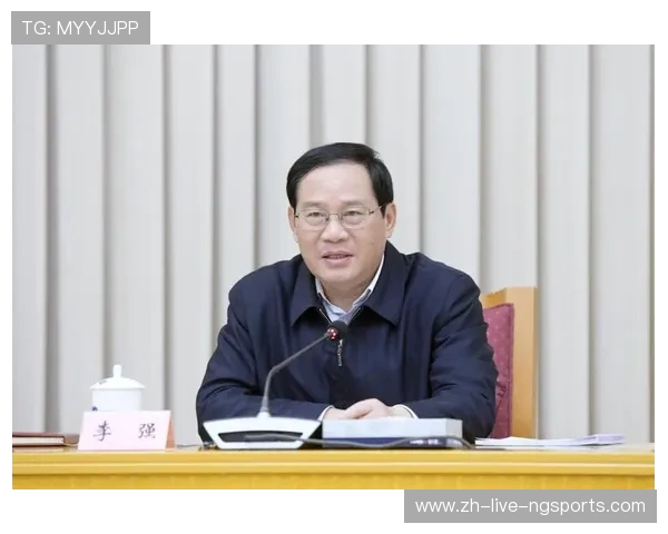 与李强深度对话探讨他在英雄联盟中的辉煌职业生涯与未来展望