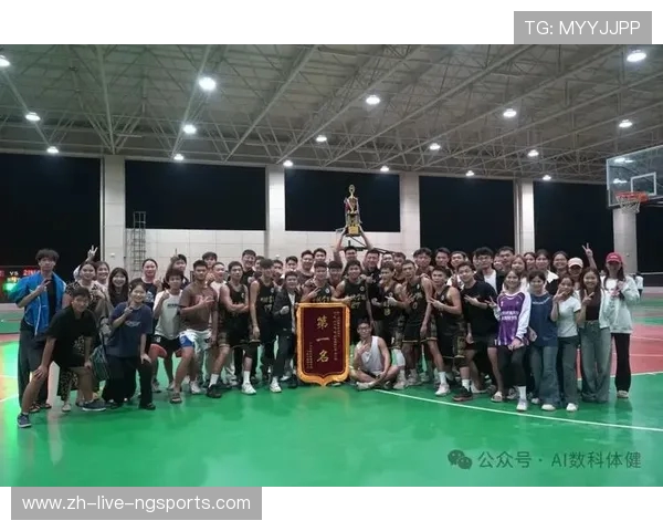 杭州篮球队在冠军赛中的团队协作表现分析与精彩瞬间回顾